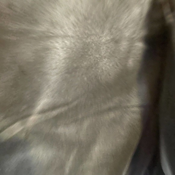 YMI Collection Olive Polyester Faux Fir Lined Women's Hooded Quilted Vest Sz Med - Picture 14 of 15